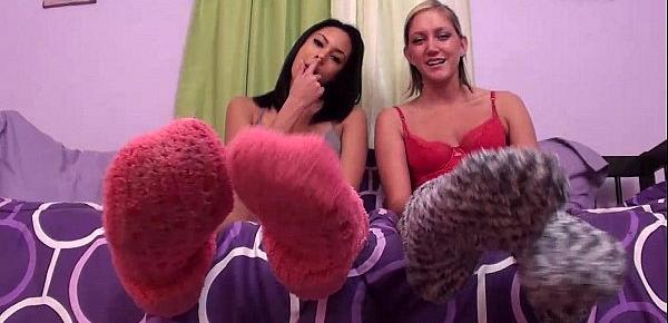  Lick your cum off our perfect toes CEI